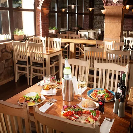 Im Freizeitpark Weissenhaeuser Apartament