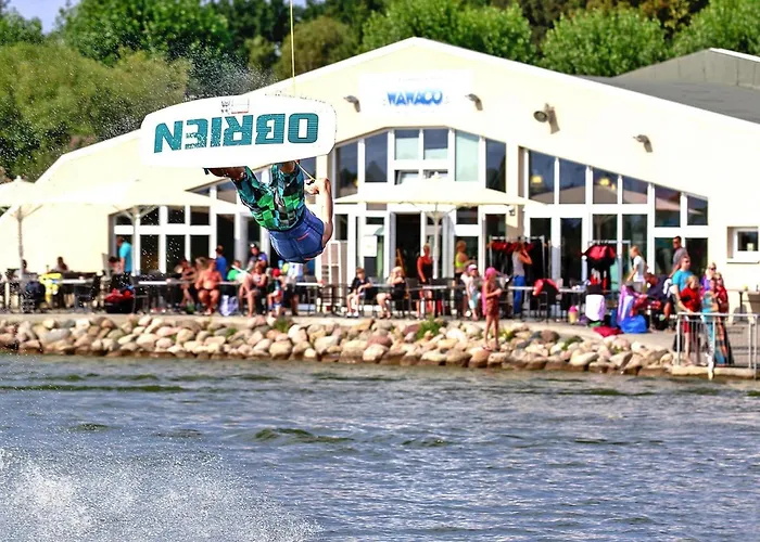 Im Freizeitpark Weissenhaeuser Appartement